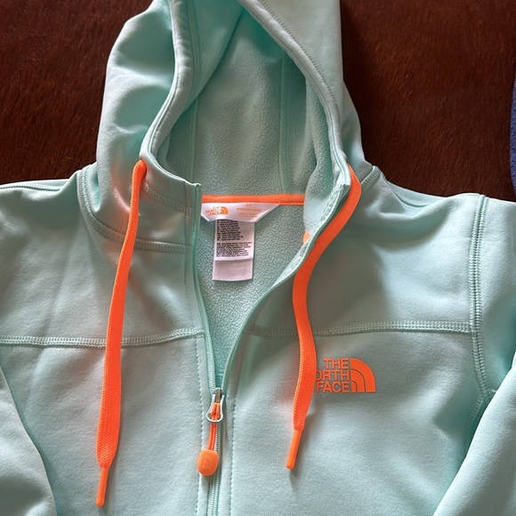 The North Face women’s size small - Picture 3 of 5